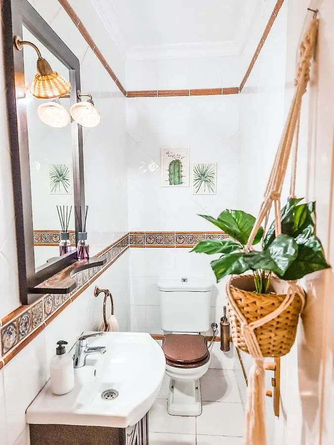 Dom wakacyjny Oceanview Boutique House, 125 Sqm, Parking, Sunset Rooftop Costa Adeje