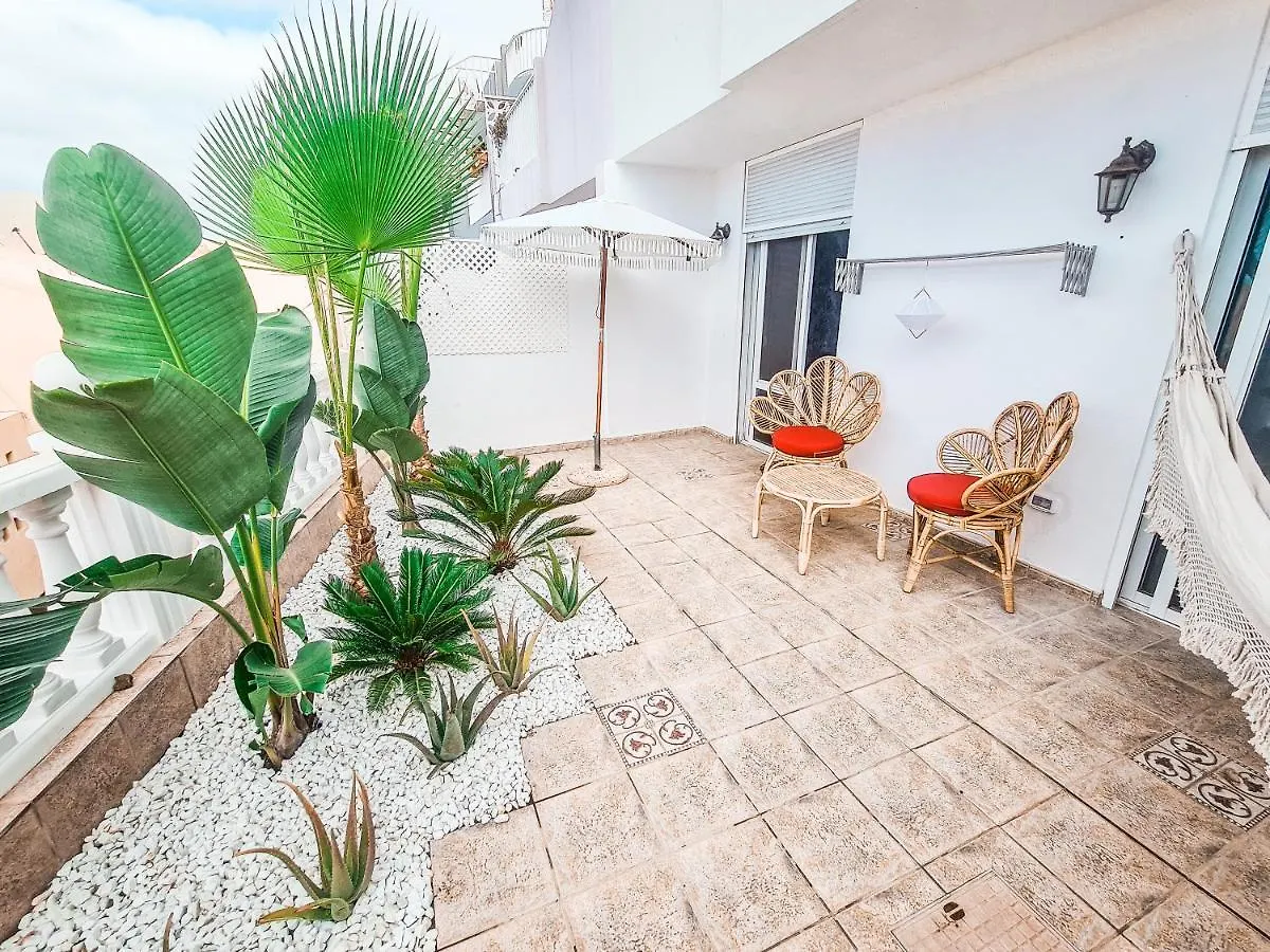 Oceanview Boutique House, 125 Sqm, Parking, Sunset Rooftop Costa Adeje  Feriehus Costa Adeje (Tenerife)