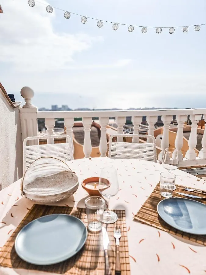 Oceanview Boutique House, 125 Sqm, Parking, Sunset Rooftop Costa Adeje  Dom wakacyjny